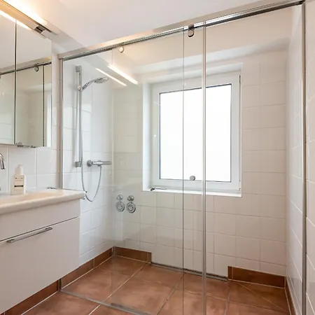 Haus Wiking, App 6 アパート *